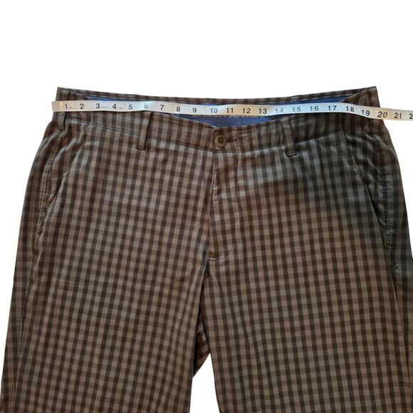 Under Armour Golf Shorts Performance Chino Checkered Plaid Olive Green sz 40 - Picture 9 of 12
